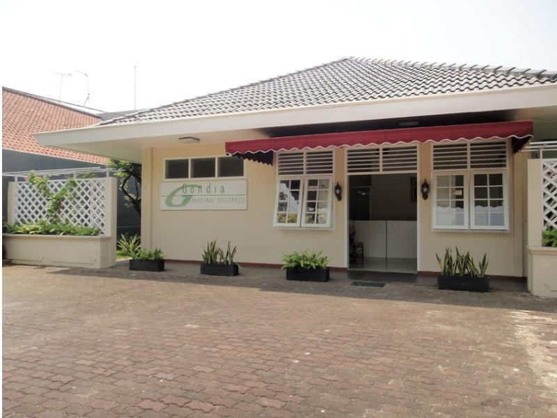 Gondia Guesthouse Jakarta Exterior photo